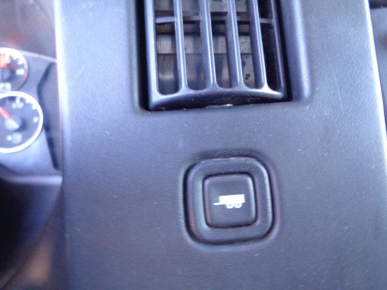 Used 2016 GMC Savana 3500 LT w/ LT Preferred Equipment Group image 64