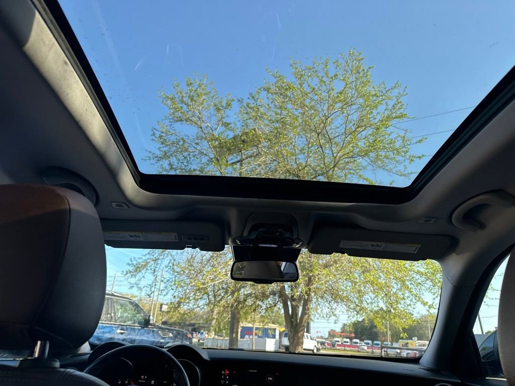 Used 2020 Alfa Romeo Stelvio w/ Nero Edizione image 39