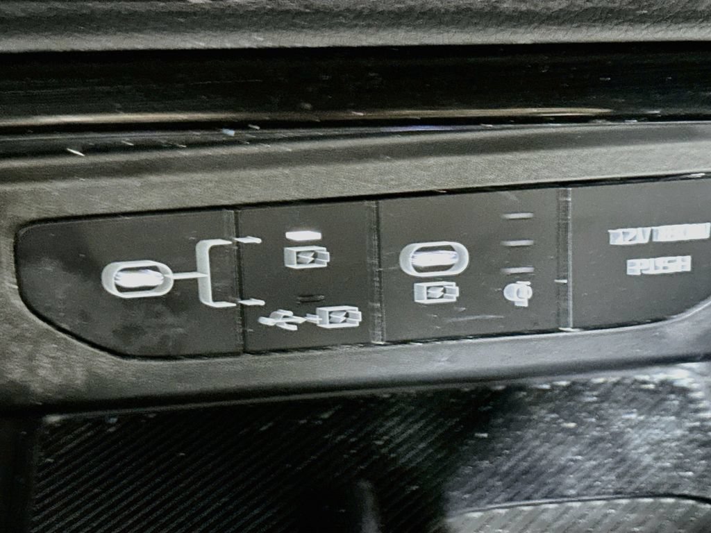 Used 2025 Kia K5 GT-Line w/ GT-Line Premium Package FWD image 33