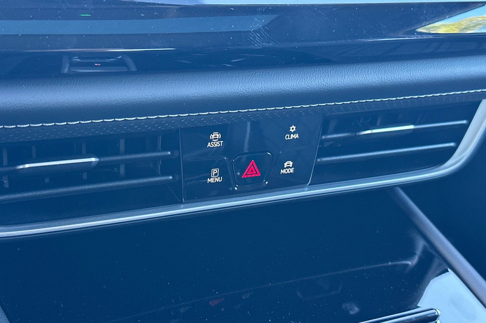 New 2026 Volkswagen Atlas SEL Premium R-Line image 20