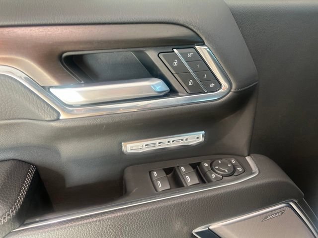 Used 2025 GMC Sierra 1500 Denali w/ Denali Reserve Package AWD/4WD image 12
