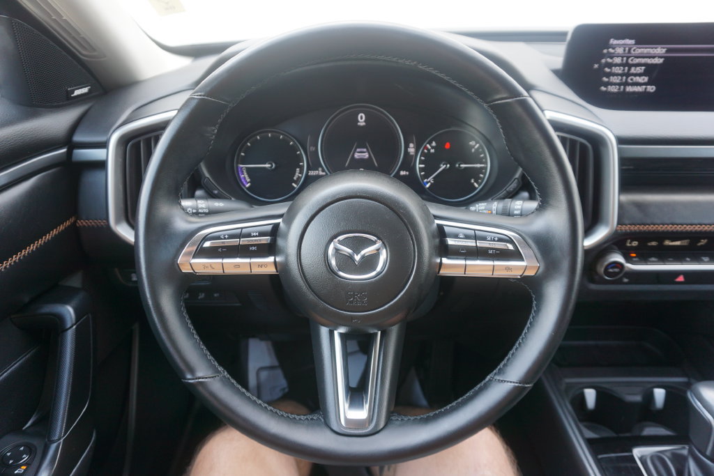 Used 2025 MAZDA CX-50 AWD 2.5 Hybrid w/ Premium Pkg image 3