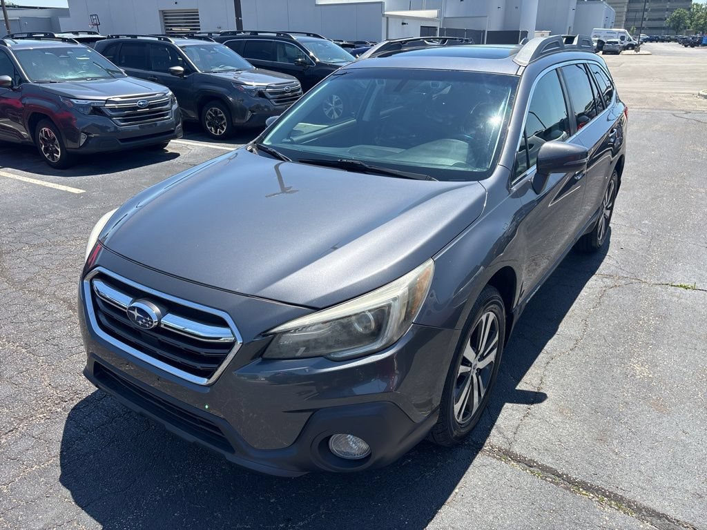 Used 2018 Subaru Outback 2.5i Limited AWD/4WD image 6