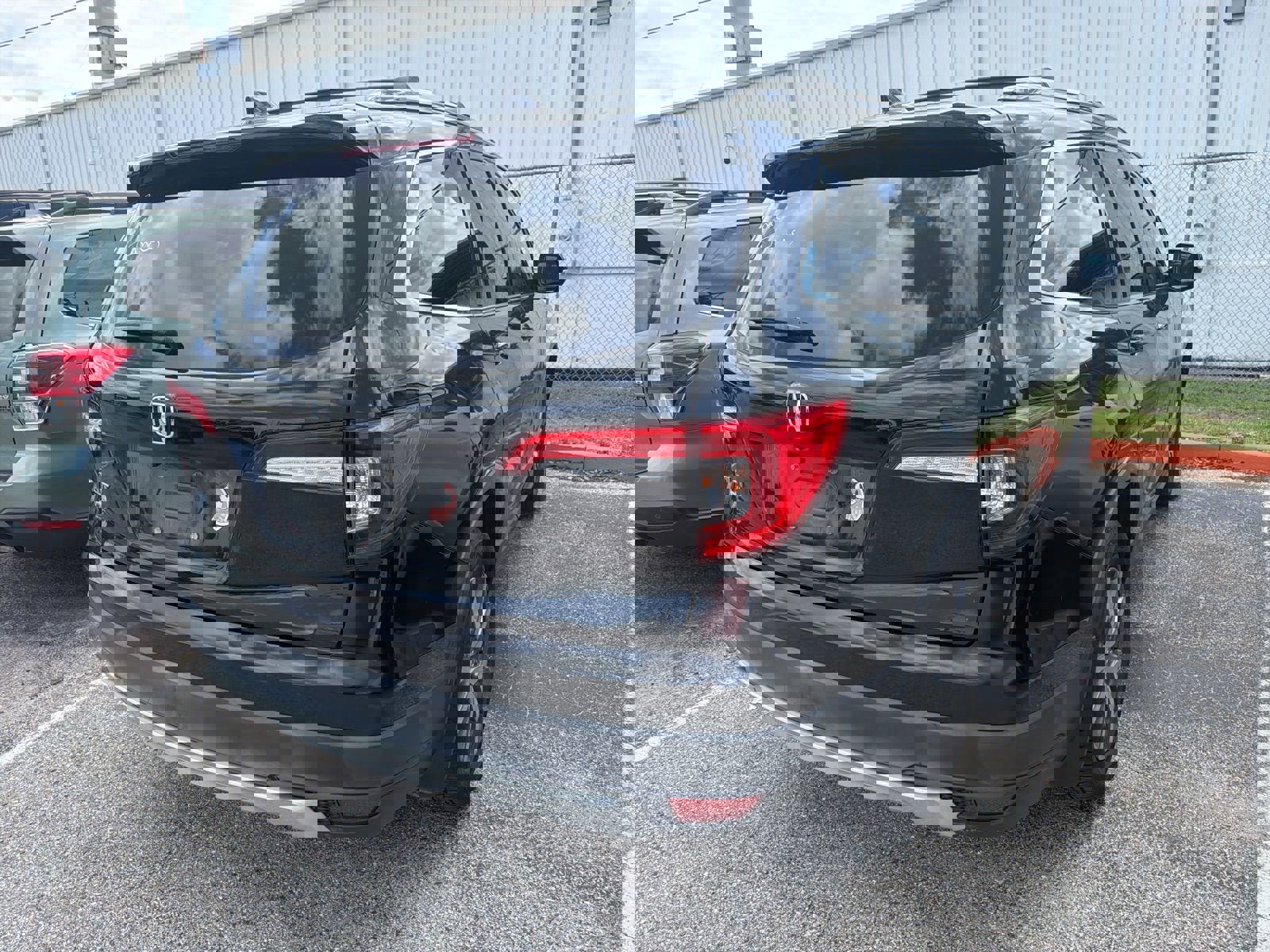 Used 2019 Honda Pilot EX-L image 12