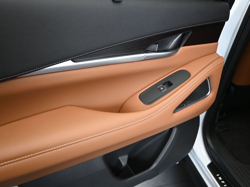 New 2026 INFINITI QX60 Autograph w/ Dark Cargo Package AWD/4WD image 16