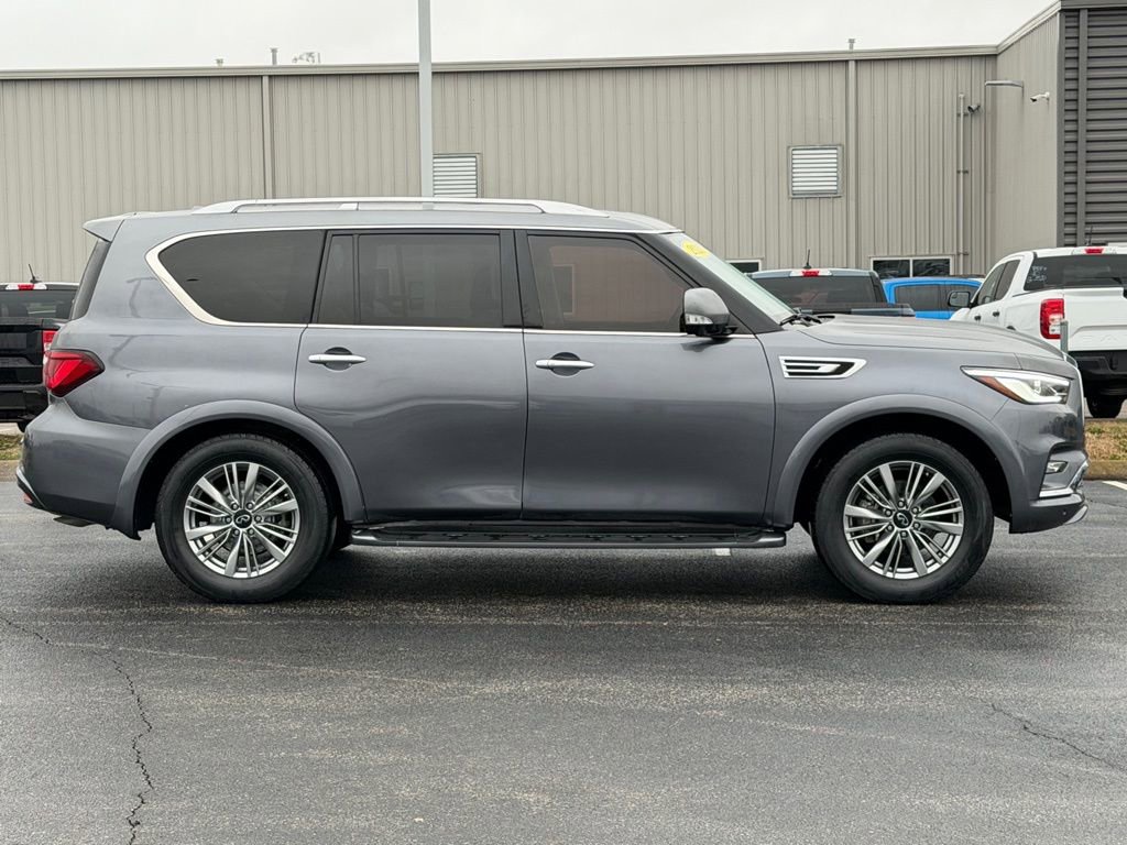 Used 2021 INFINITI QX80 Luxe image 4