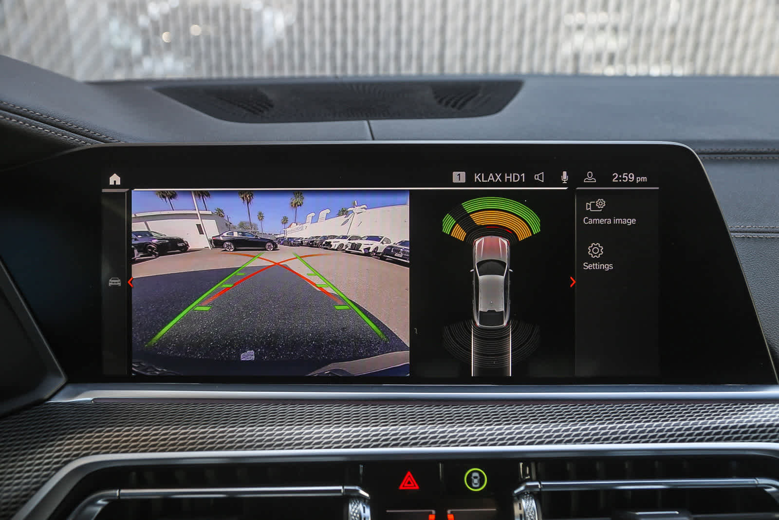 Certified 2023 BMW X6 xDrive40i w/ M Sport Package image 21