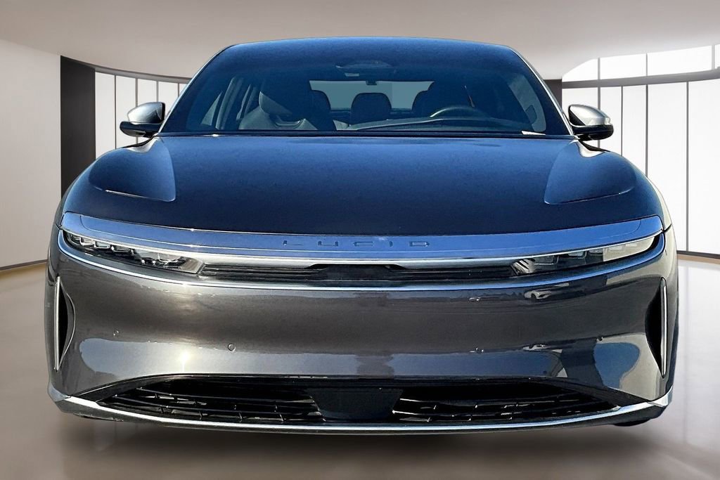 Used 2023 Lucid Air Grand Touring image 2