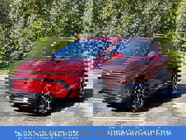 New 2025 Chevrolet Equinox EV LT image 7