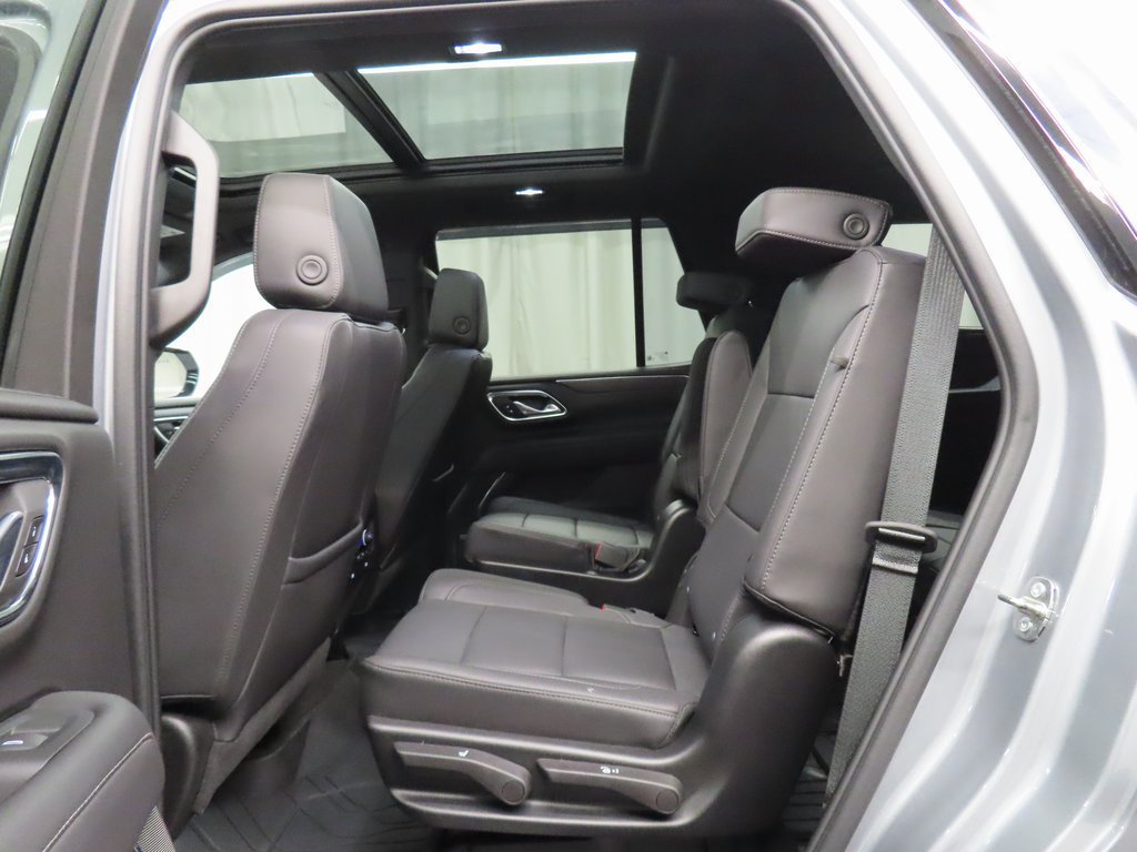 Used 2023 Chevrolet Tahoe LT w/ Luxury Package AWD/4WD image 10