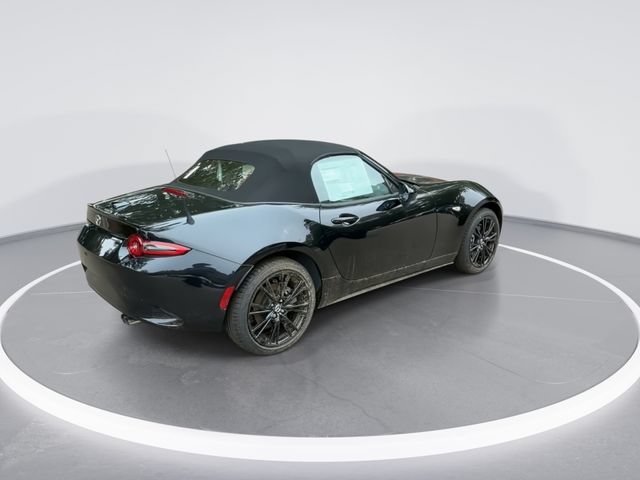 New 2026 MAZDA MX-5 Miata Club w/ Interior Package RWD image 8