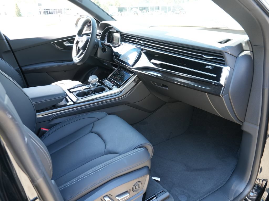 New 2027 Audi Q8 Prestige AWD/4WD image 10