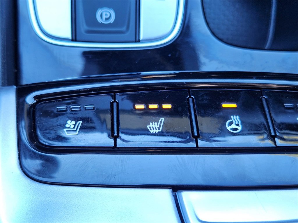 Used 2024 Hyundai Santa Cruz Limited image 24