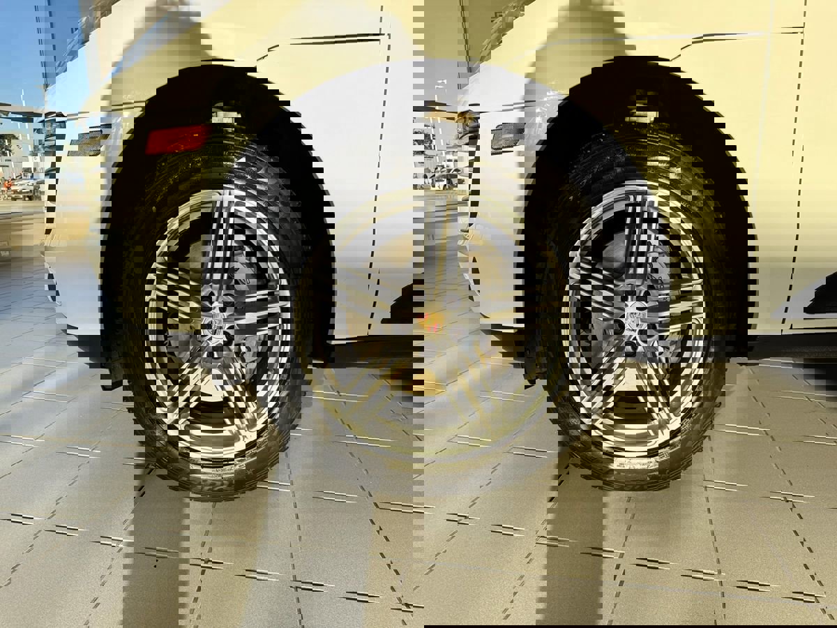 Used 2015 Porsche Macan S image 60