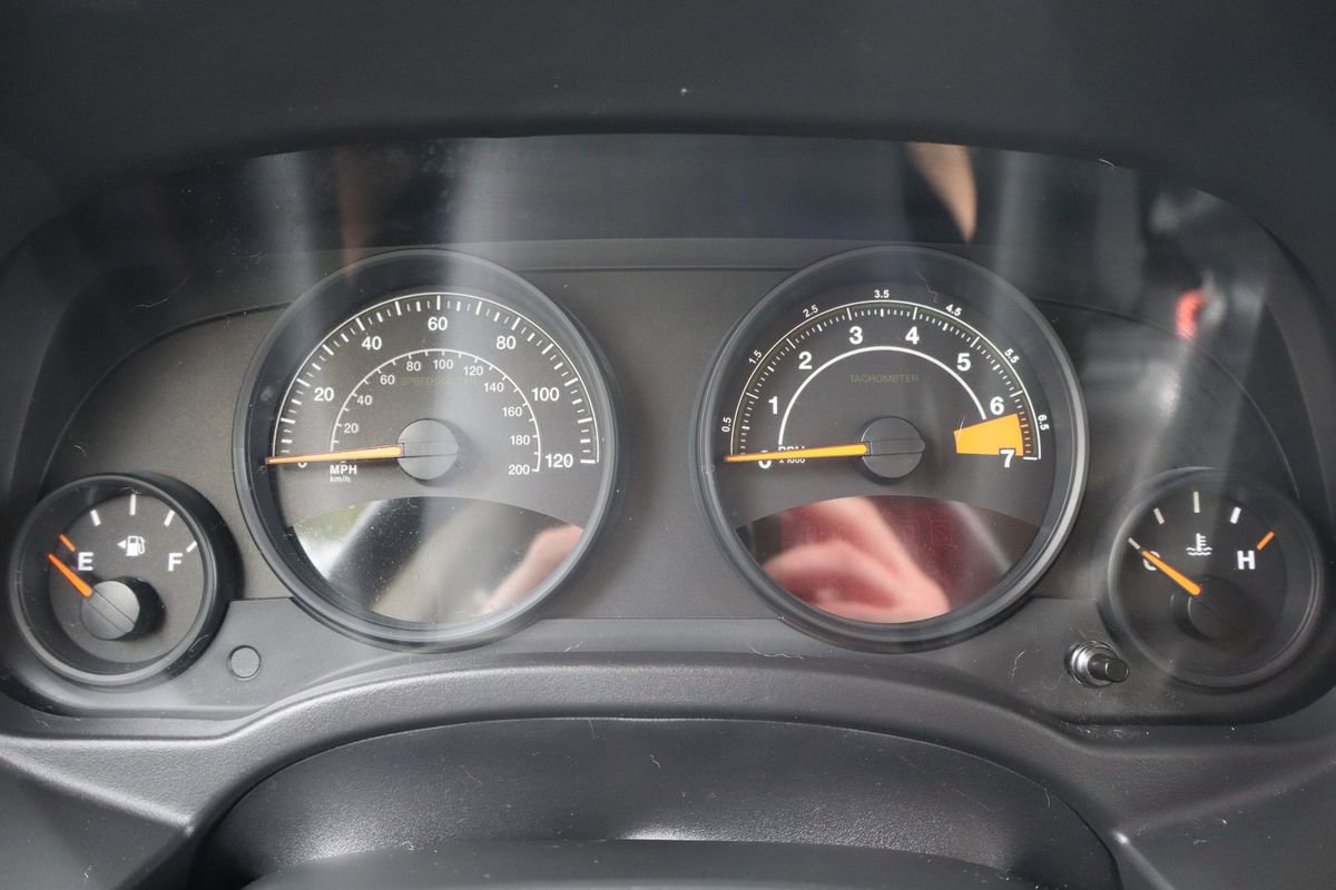 Used 2016 Jeep Patriot High Altitude image 33