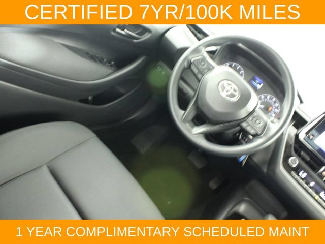 Used 2025 Toyota Corolla LE FWD image 15