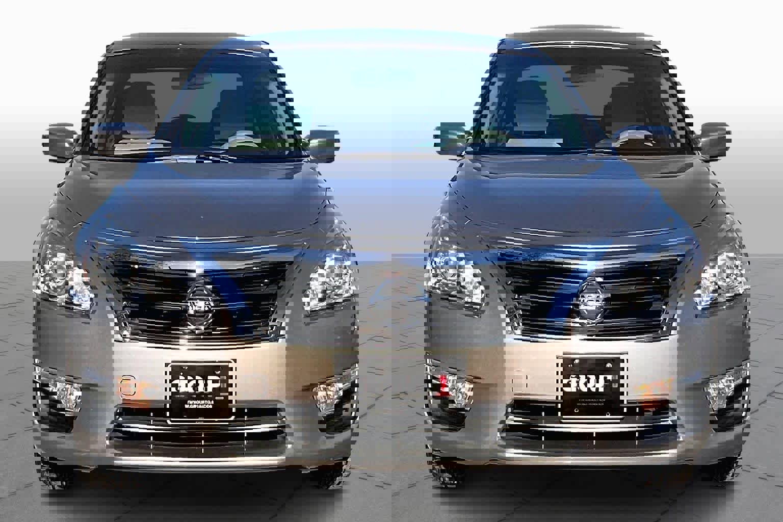 Used 2015 Nissan Altima 2.5 S w/ Special Edition Package image 3