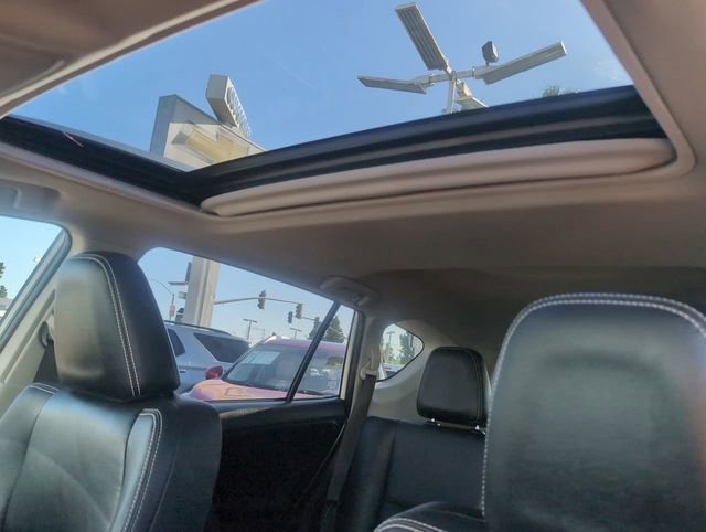 Used 2017 Toyota RAV4 Limited FWD image 19