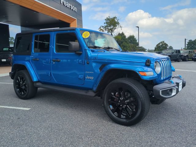 Used 2023 Jeep Wrangler Unlimited Sahara w/ Cold Weather Group AWD/4WD image 2