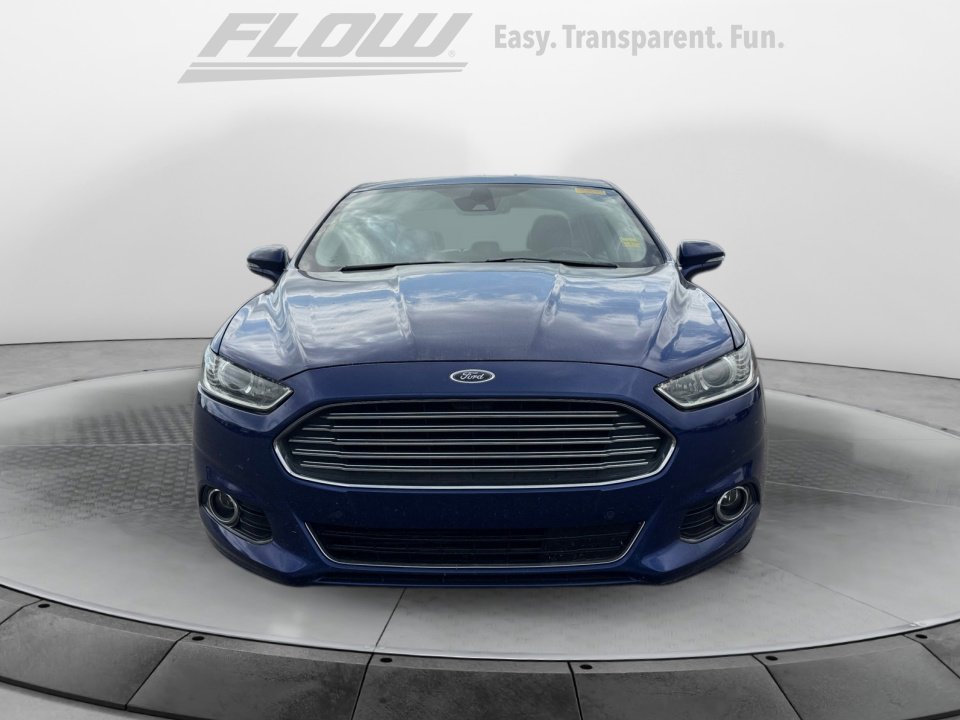 Used 2013 Ford Fusion Titanium w/ Titanium Driver Assist Pkg AWD/4WD image 2