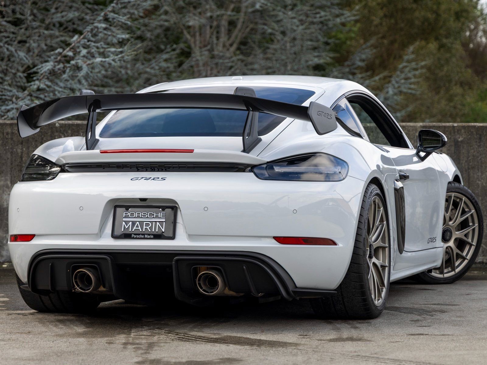 Used 2023 Porsche 718 Cayman GT4 RS RWD image 11