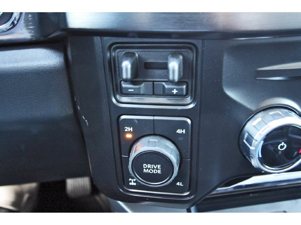 Certified 2026 Ford F250 Lariat w/ Lariat Premium Package AWD/4WD image 28