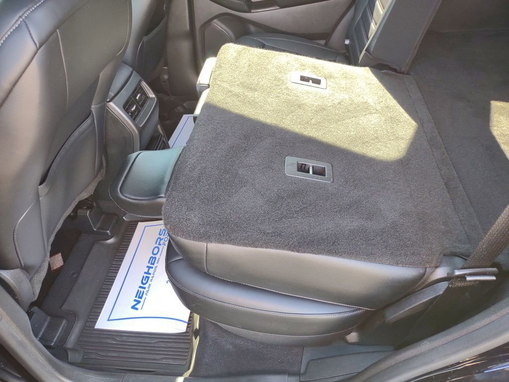Used 2024 Ford Edge SEL w/ Convenience Package image 31