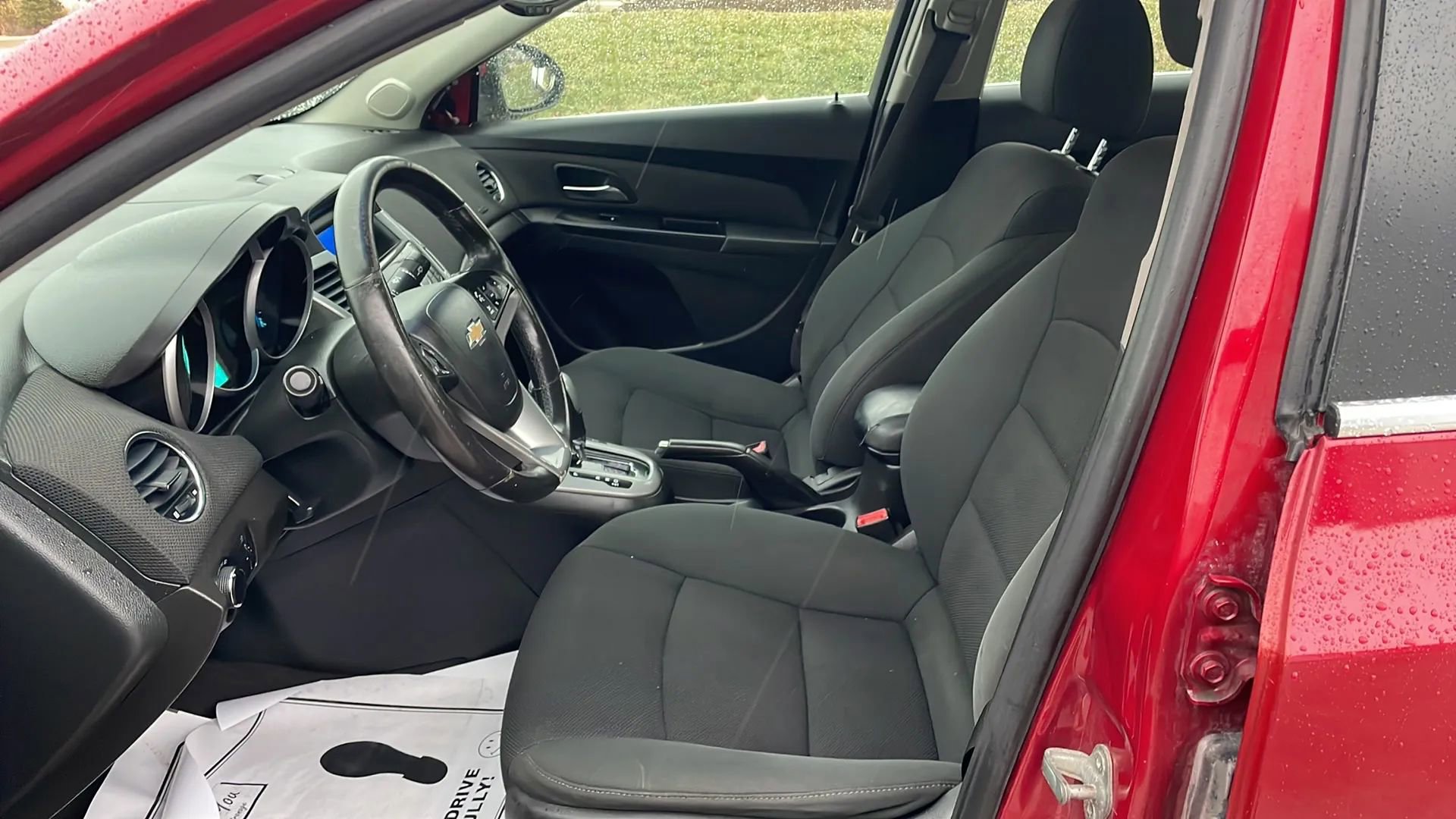 Used 2012 Chevrolet Cruze LT image 10