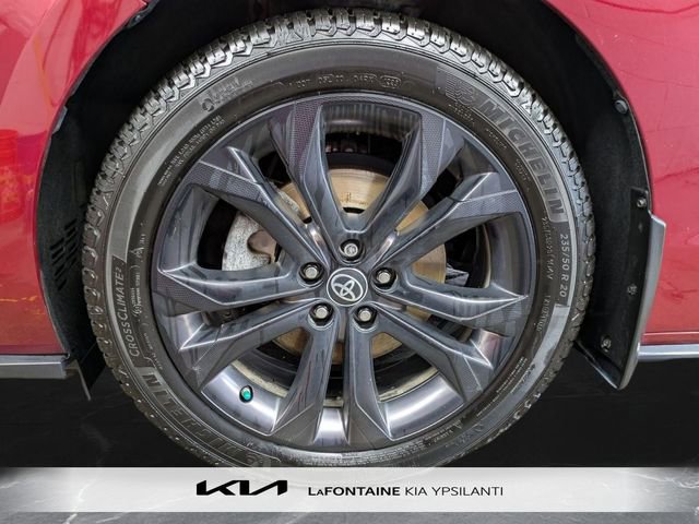 Used 2023 Toyota Sienna XSE FWD image 35