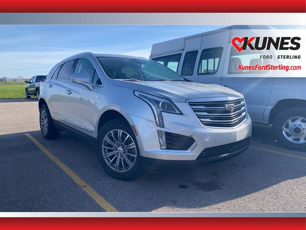 Used 2018 Cadillac XT5 Luxury w/ Driver Awareness Package AWD/4WD image 1