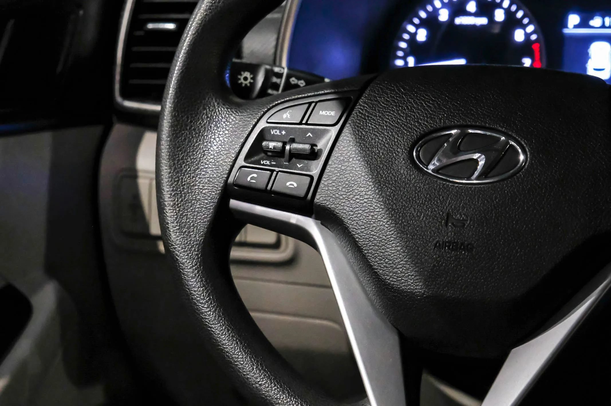 Used 2019 Hyundai Tucson Value FWD image 23