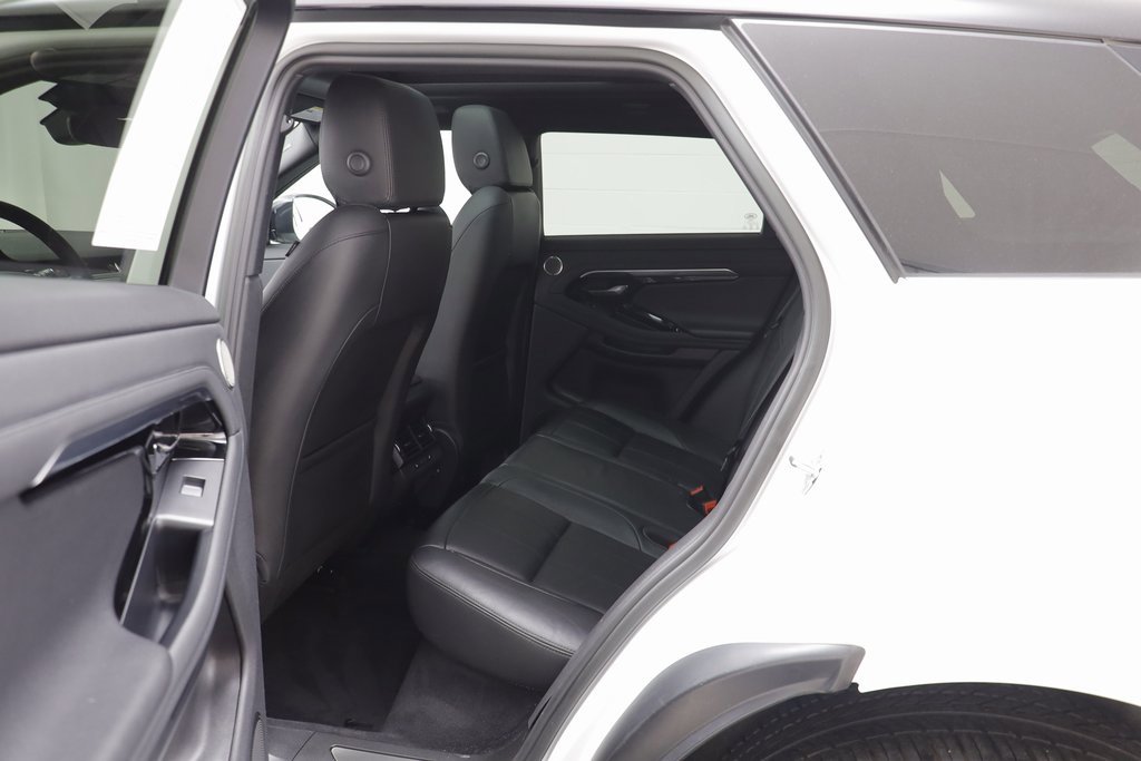 Used 2023 Land Rover Range Rover Evoque R-Dynamic SE image 13