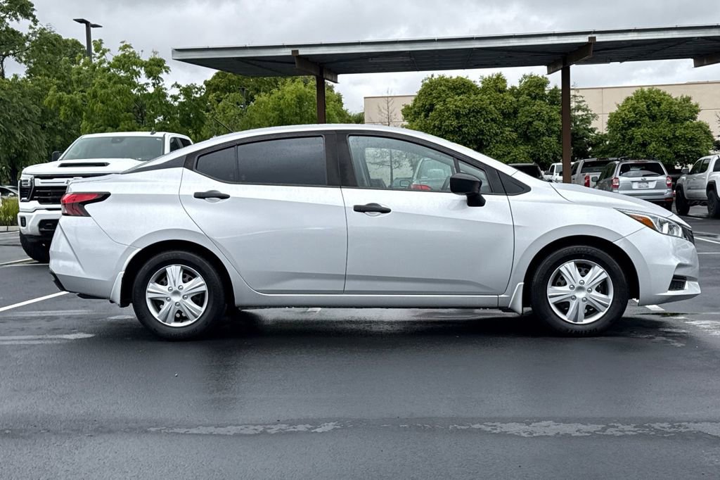 Used 2020 Nissan Versa S FWD image 10