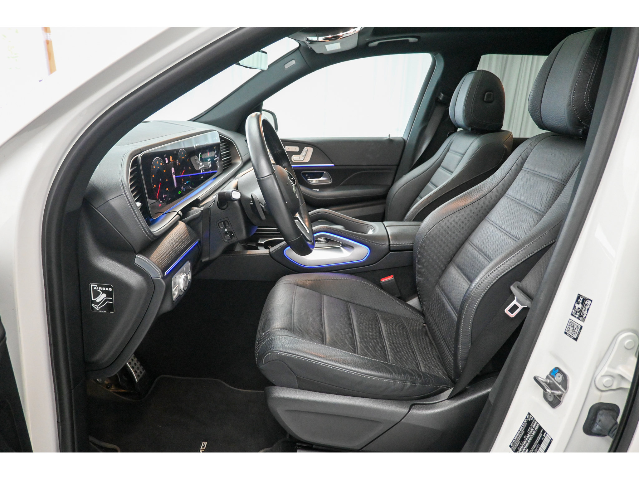 Used 2021 Mercedes-Benz GLS 580 4MATIC image 38