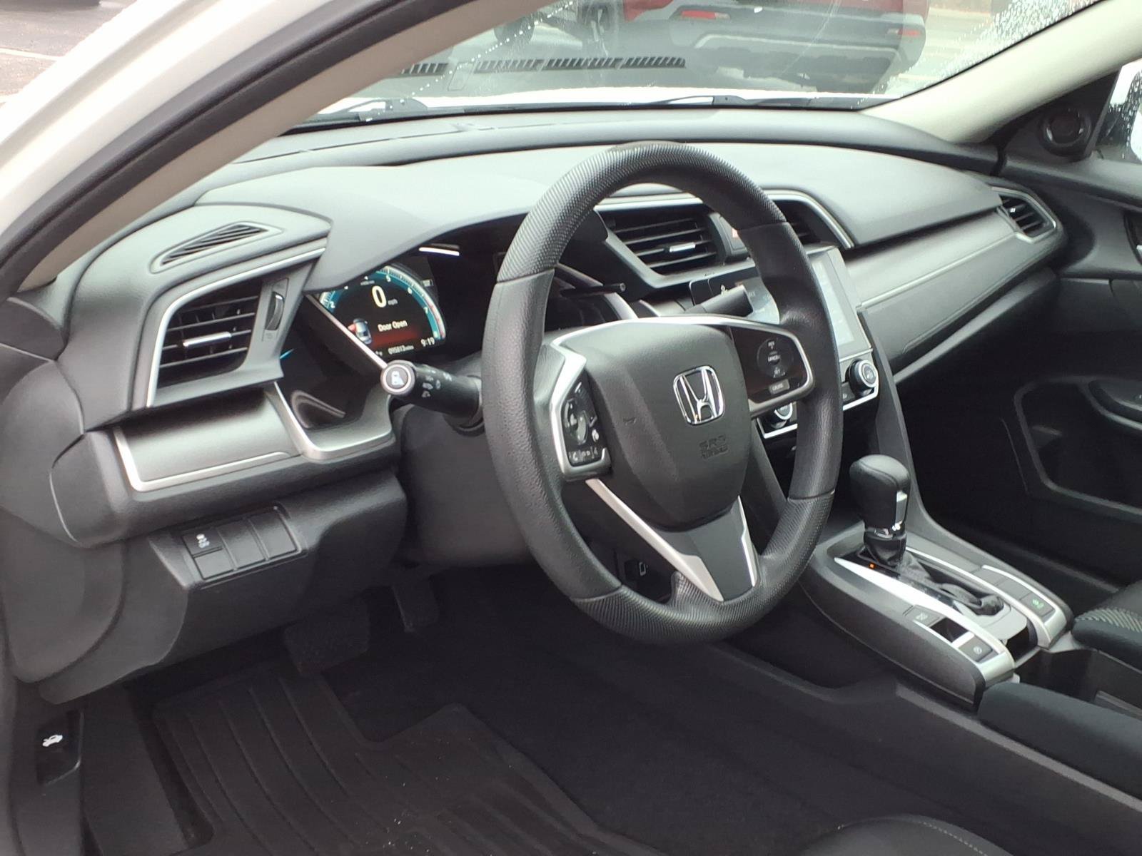 Used 2018 Honda Civic EX image 5