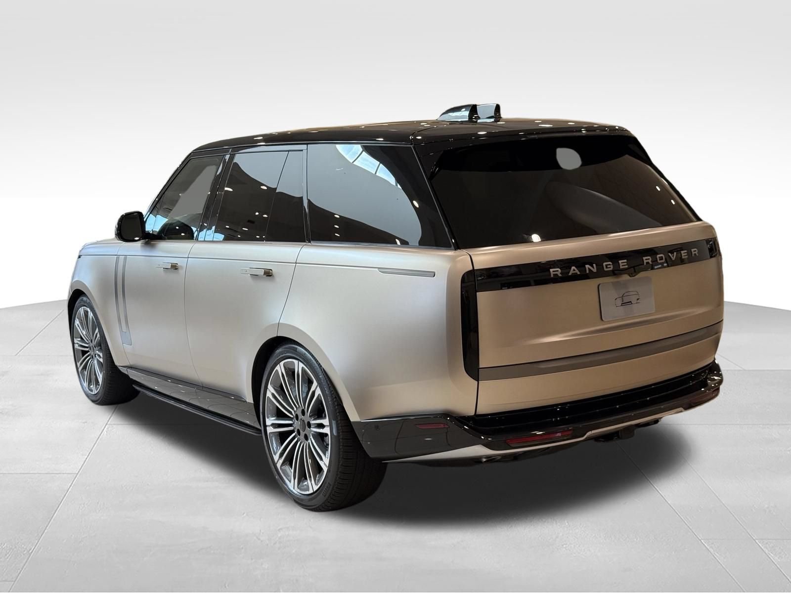 New 2026 Land Rover Range Rover SE AWD/4WD image 3