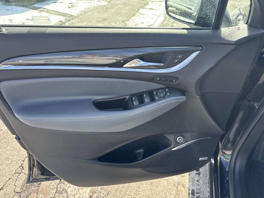 Used 2019 Buick Enclave Premium image 23