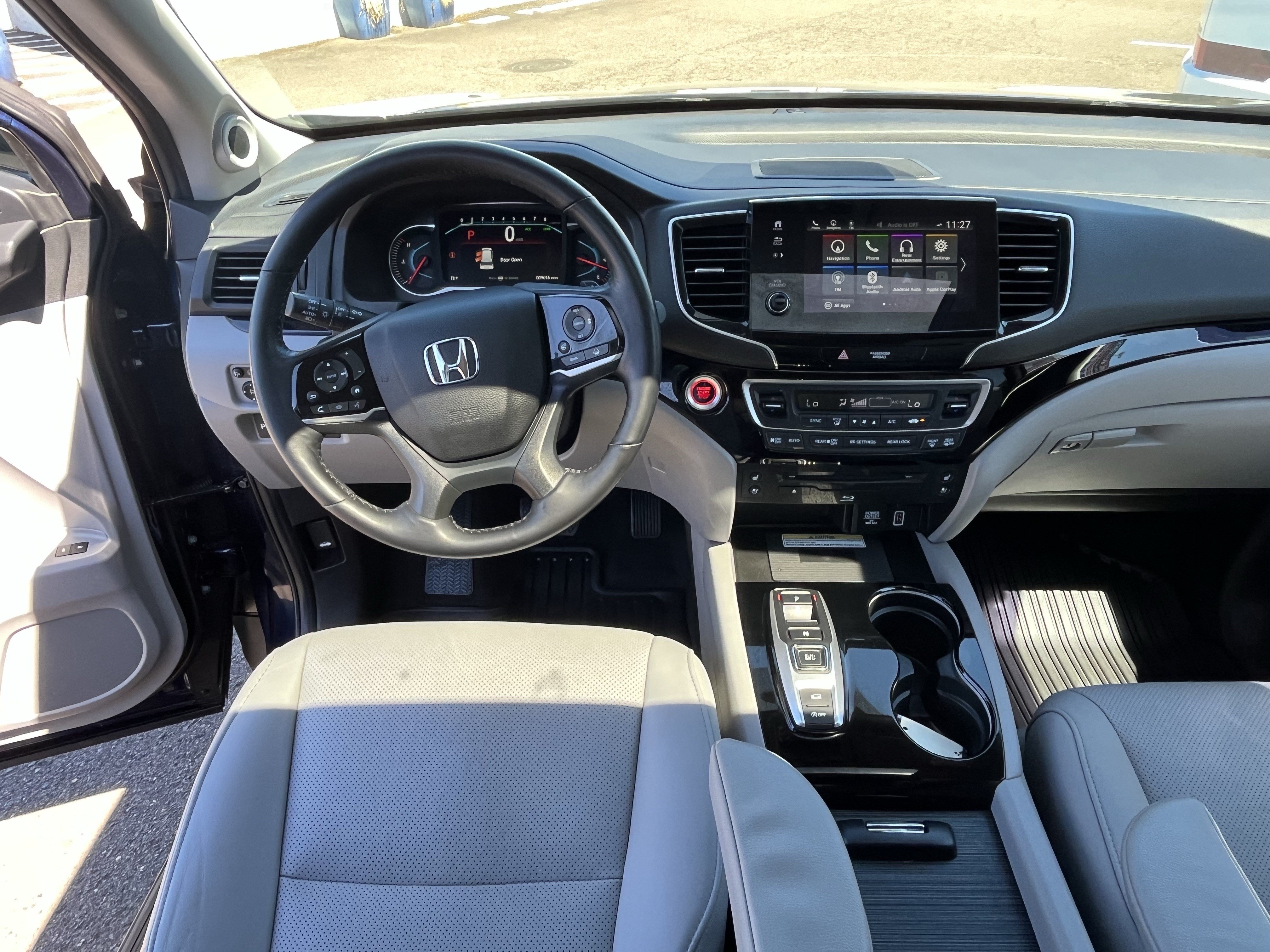Used 2019 Honda Pilot Elite image 11