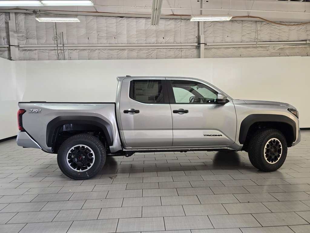 New 2025 Toyota Tacoma TRD Off-Road image 17