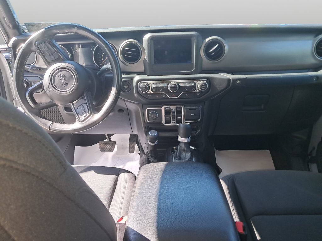 Used 2022 Jeep Gladiator Sport AWD/4WD image 14