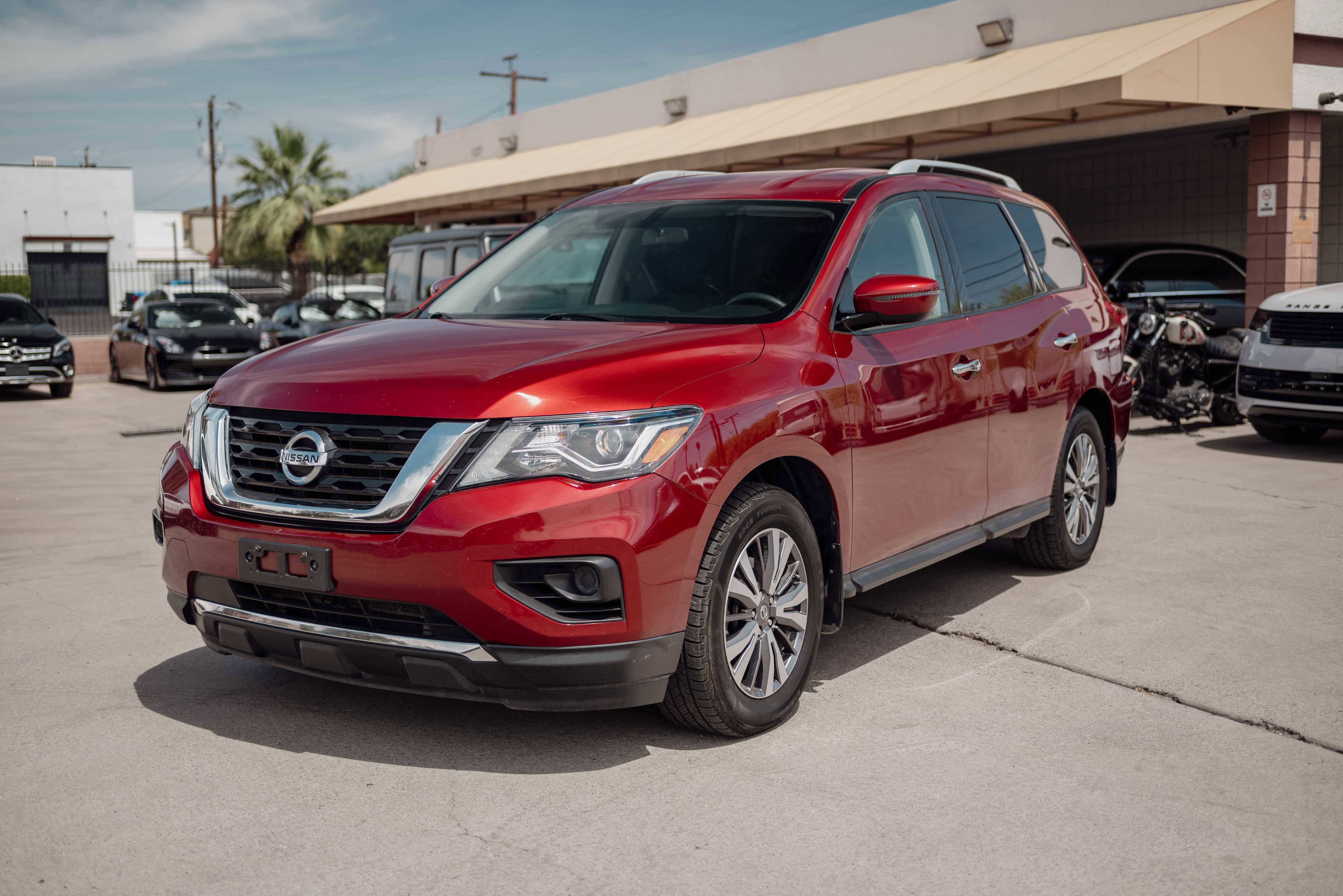 Used 2018 Nissan Pathfinder S