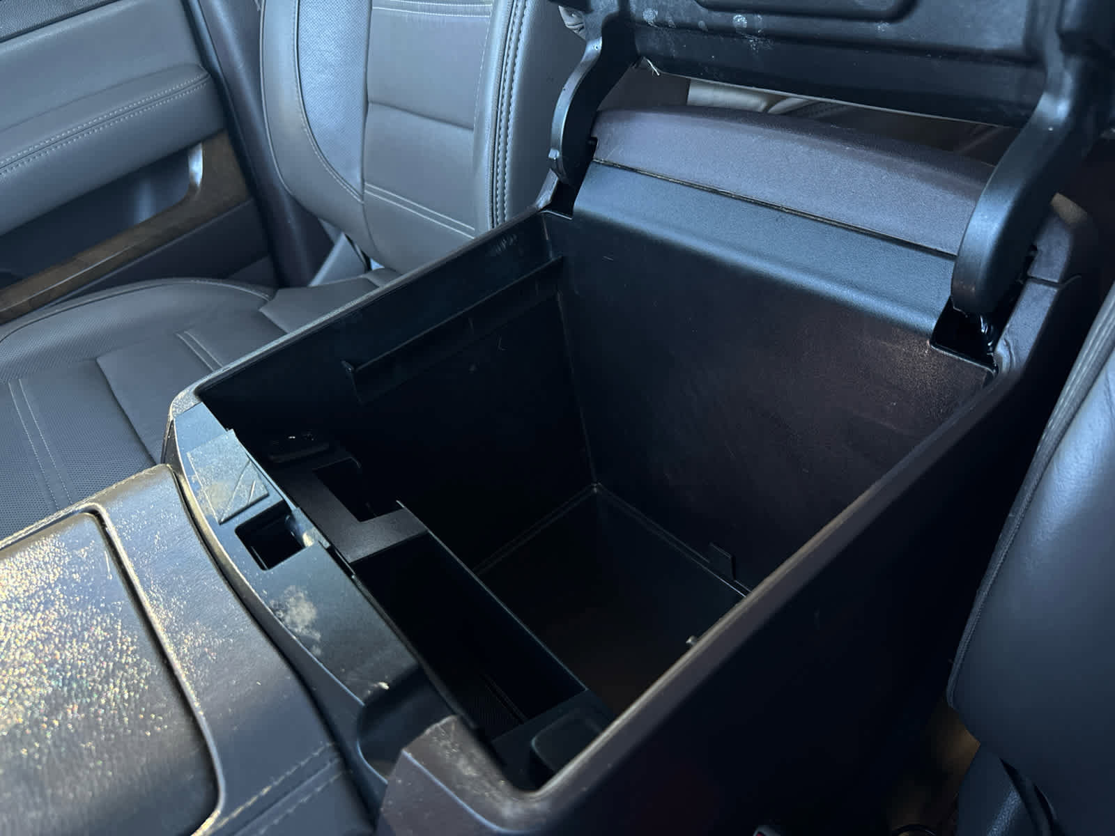 Used 2019 GMC Yukon Denali w/ Denali Ultimate Package image 34