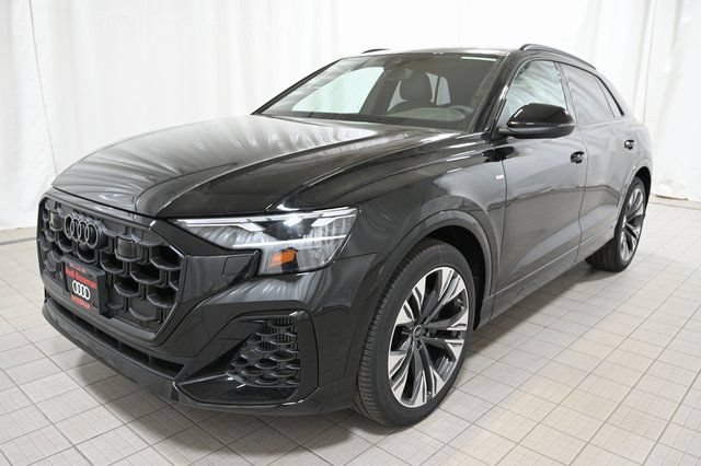 Used 2026 Audi Q8 Premium Plus AWD/4WD image 16