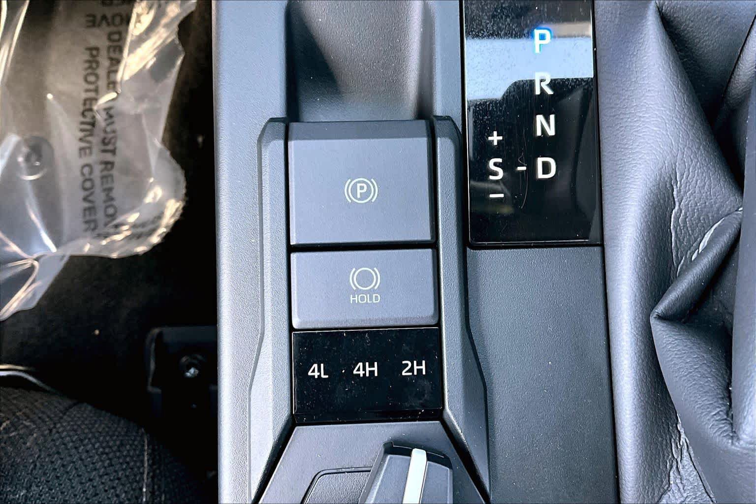 Used 2025 Toyota 4Runner SR5 AWD/4WD image 35