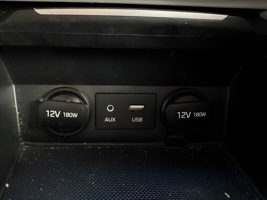 Used 2018 Hyundai Elantra SEL image 31