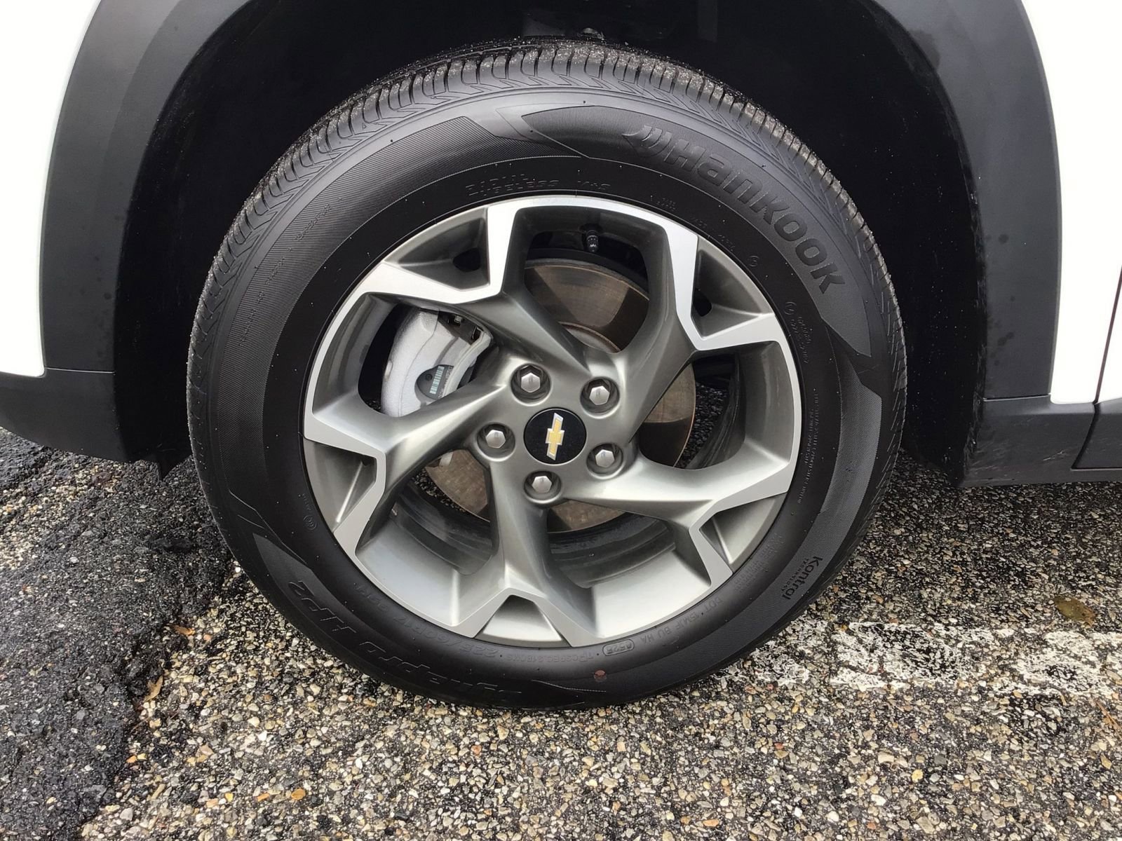 Used 2025 Chevrolet Trax LT w/ LT Convenience Package image 28