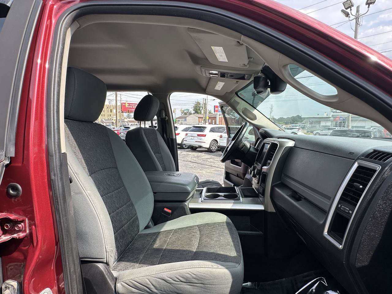 Used 2012 RAM 1500 Express RWD image 38
