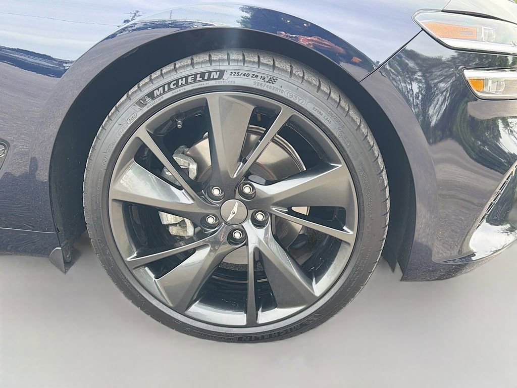 Used 2023 Genesis G70 2.0T w/ Sport Prestige Package image 32