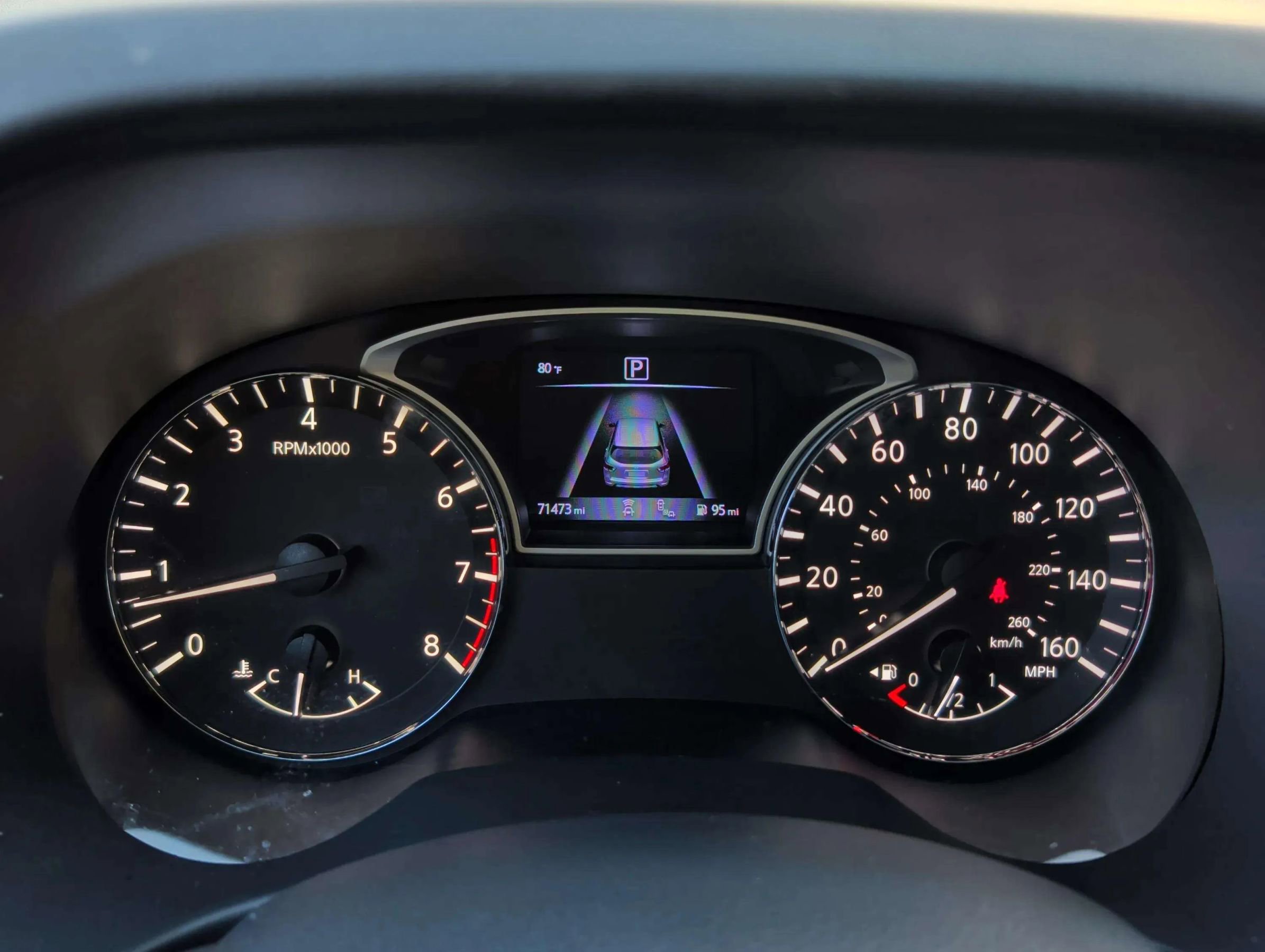 Used 2020 Nissan Pathfinder SL image 16