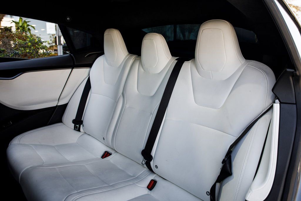 Used 2020 Tesla Model S Performance image 29